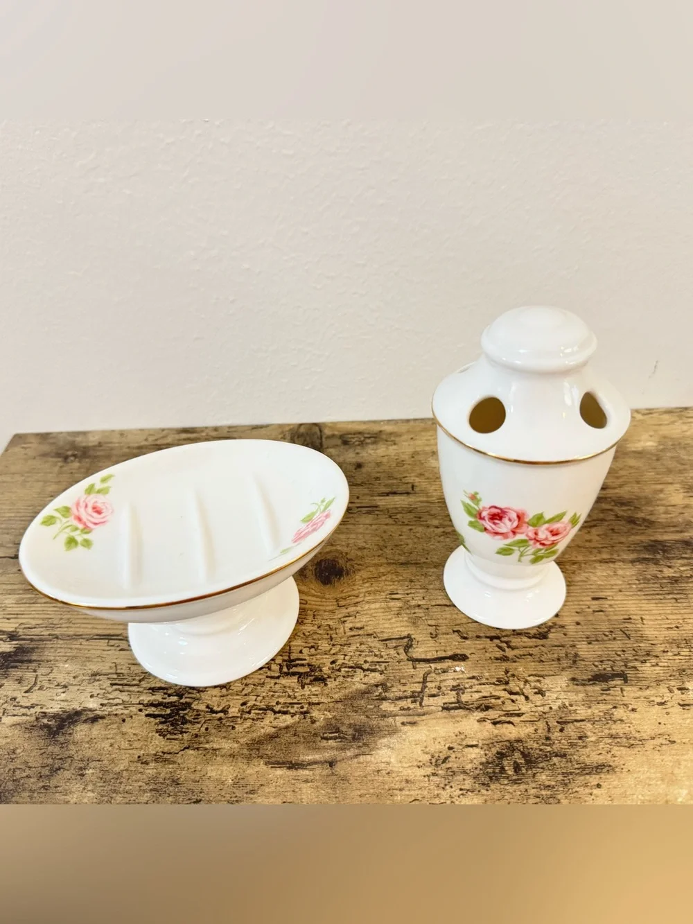 Martha Stewart Rose Bathroom Set | Soap Dish & Toothbrush Holder